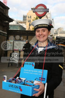 LONDON POPPY DAY  7621