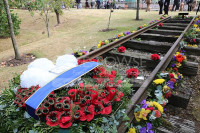 VJ DAY 75 HRH PRINCE OF WALES WREATH