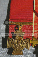 Colonel 'H' Jones Para Reg't  VC   Falklands 1982